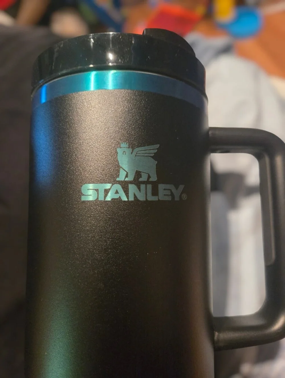 Stanley Black Travel Tumbler CHROMA 40 OZ with Handle and Iridescent Accent - Picture 2 of 8